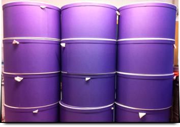 Cartonajes Sánchez cajas de color lila redondas